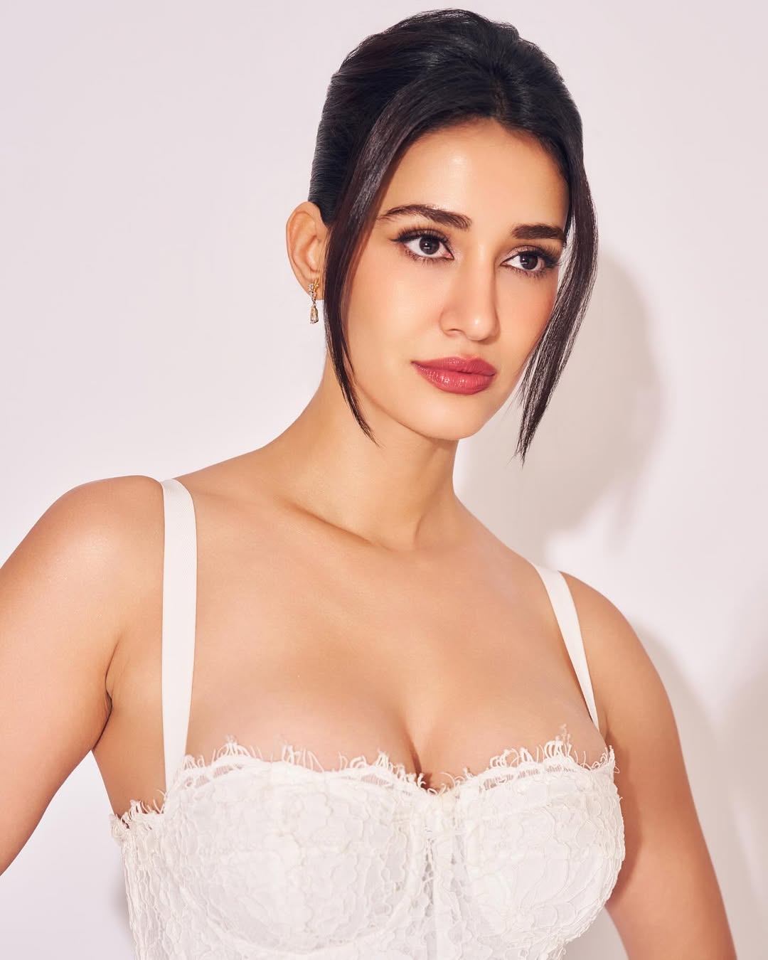DISHA PATANI PICS VIRAL