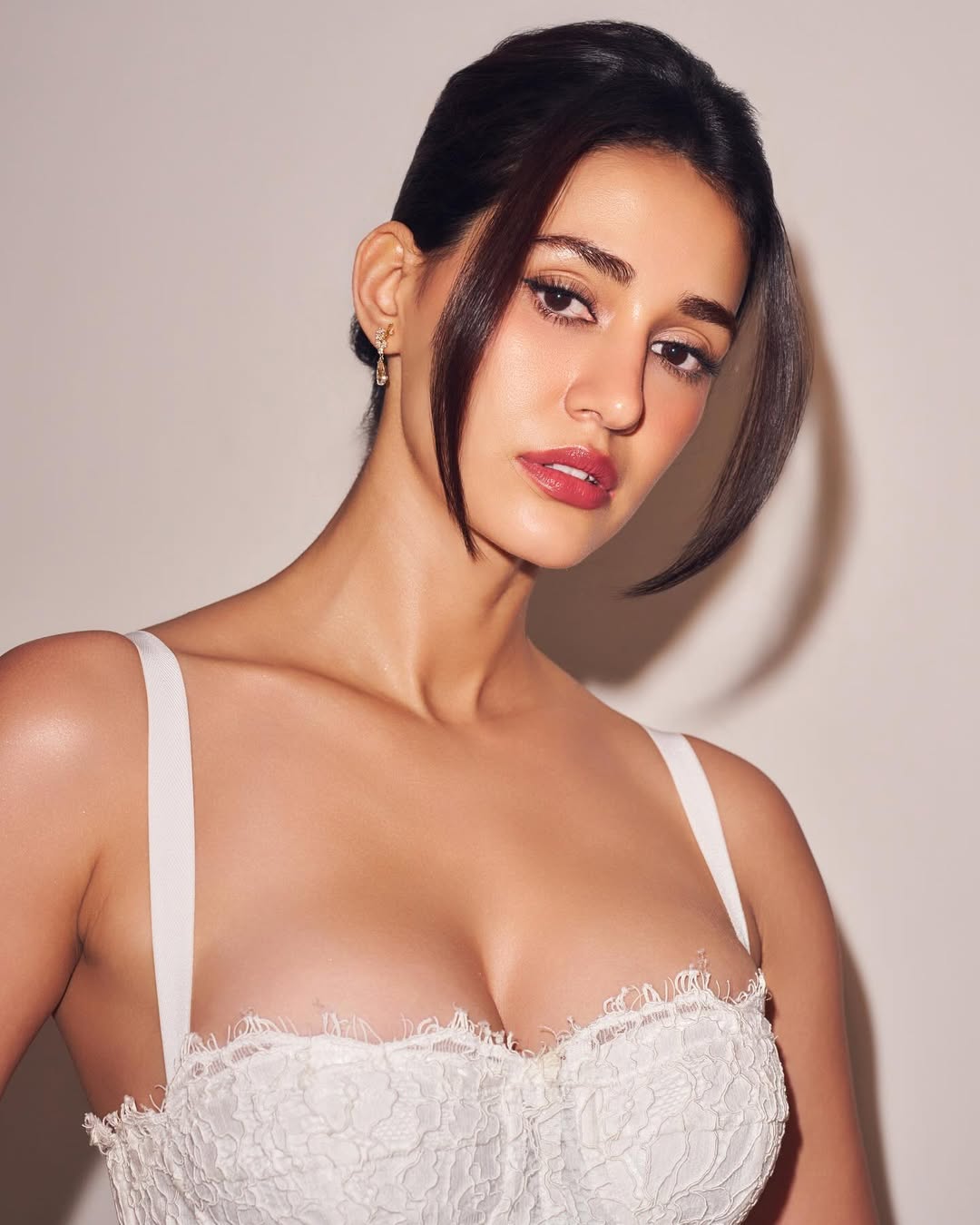 DISHA PATANI PICS VIRAL