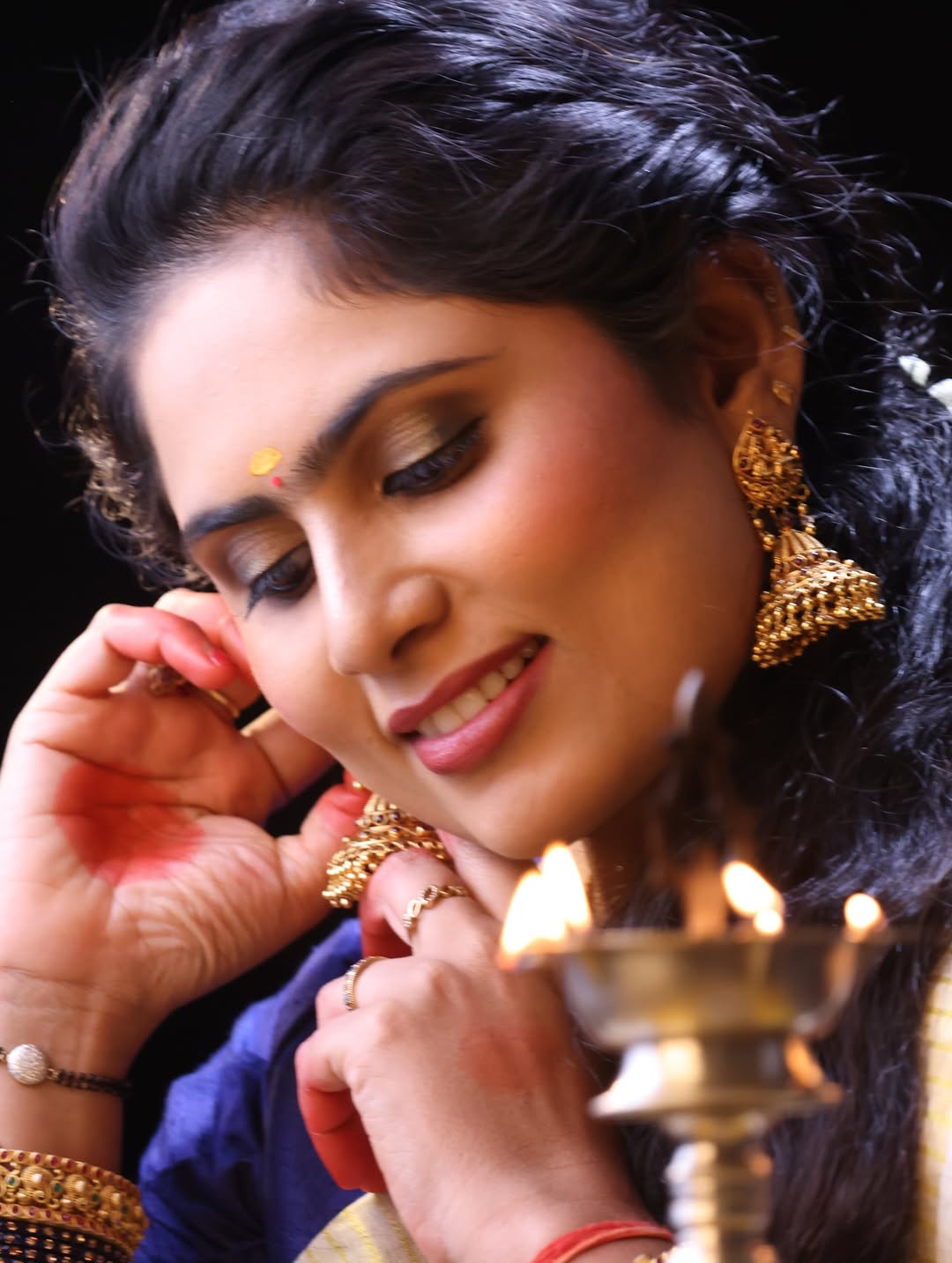 Dil Raju wife Tejaswini (10)