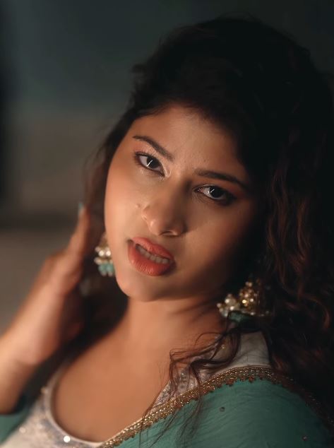 Gautamy_chowdary (1)