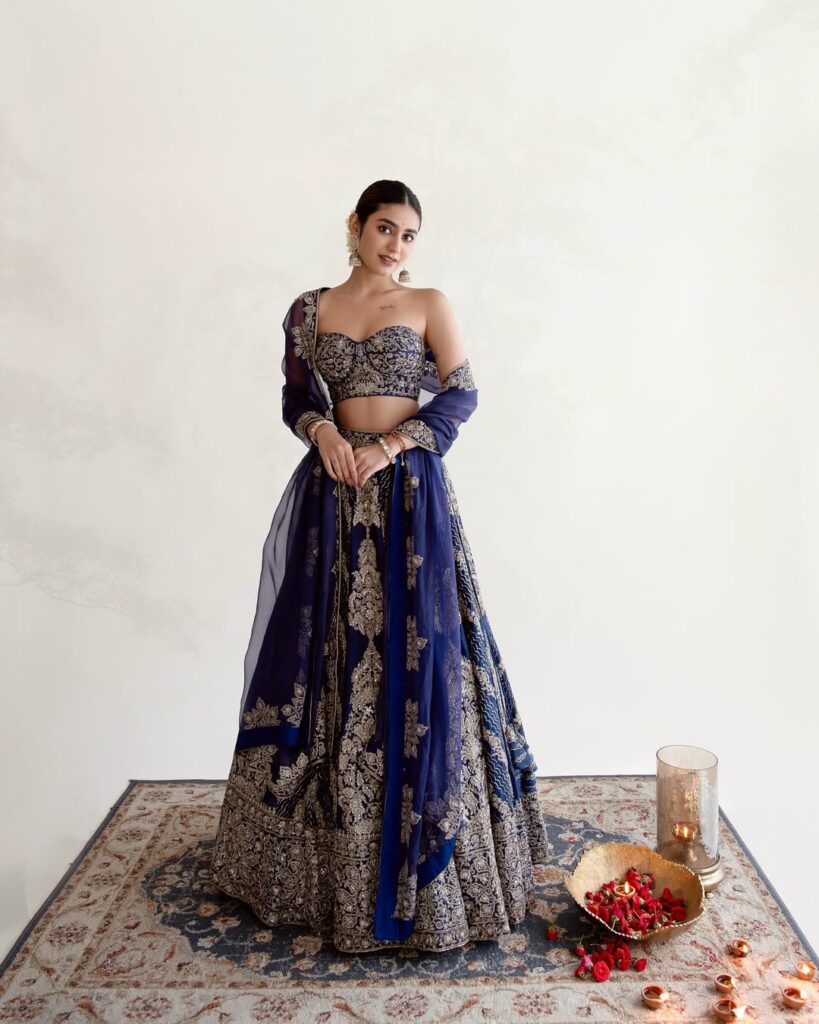 priya p varrior photos viral